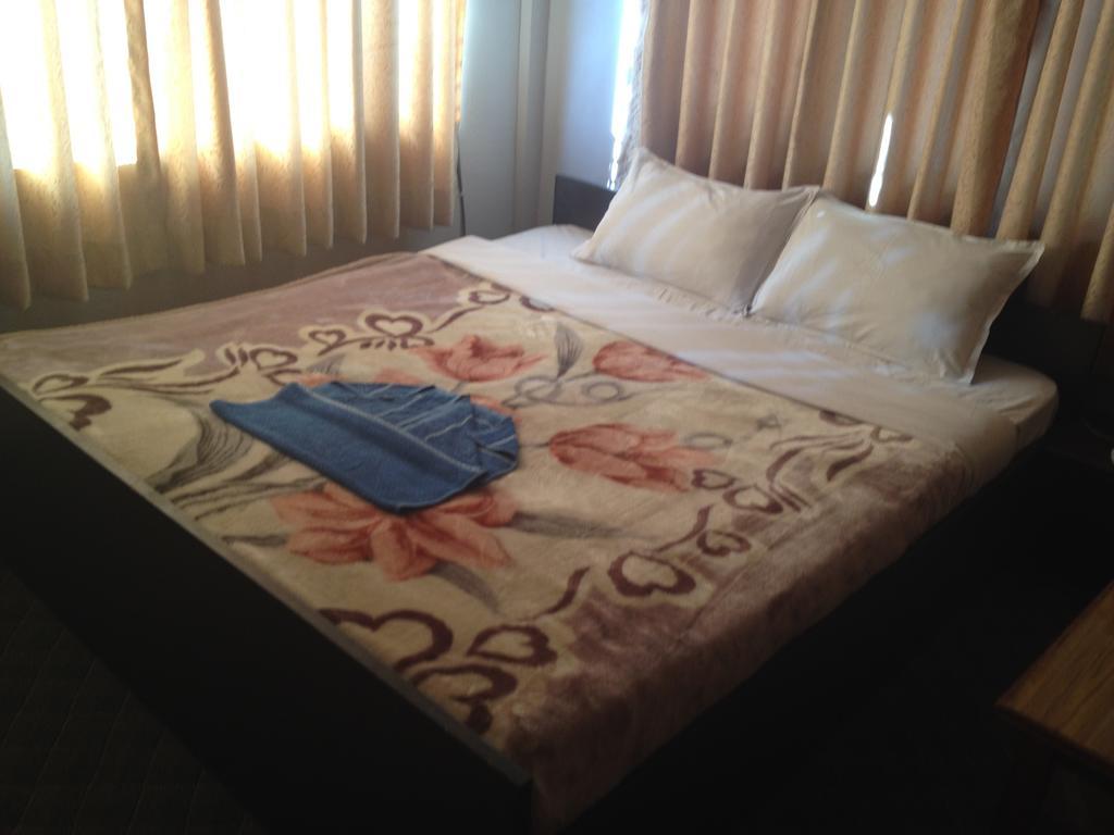 Hotel Aagaman Katmandou Extérieur photo