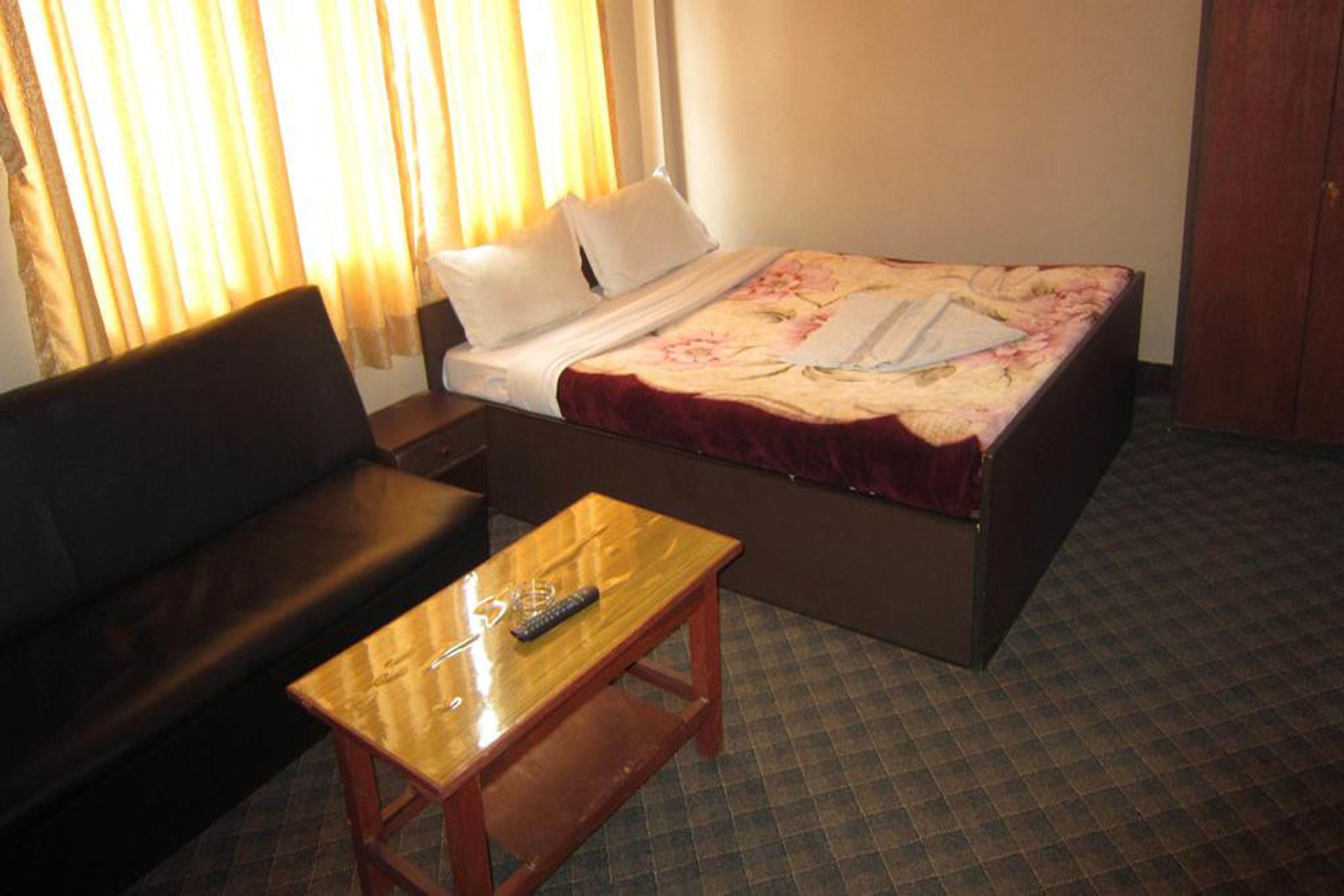 Hotel Aagaman Katmandou Extérieur photo